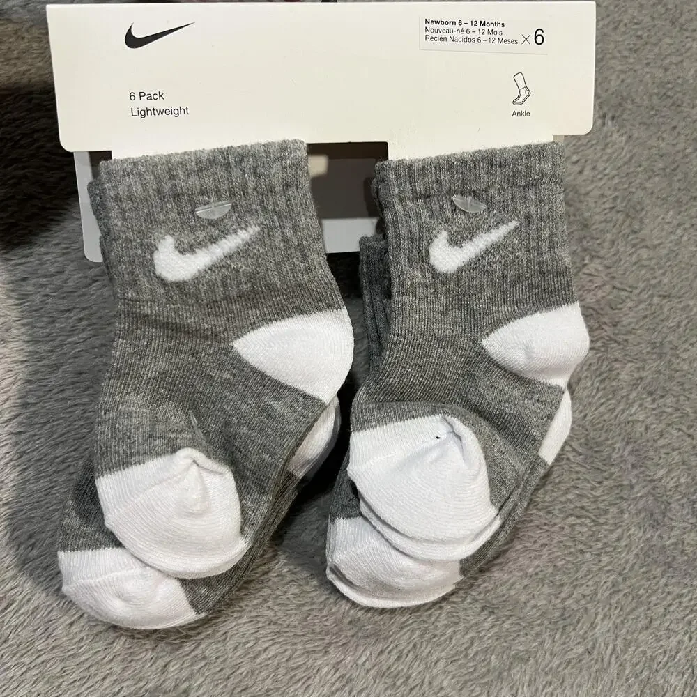 Nike Socks Newborn 6-12 Months Gray White 6 Pack Lightweight Ankle Baby Swoosh